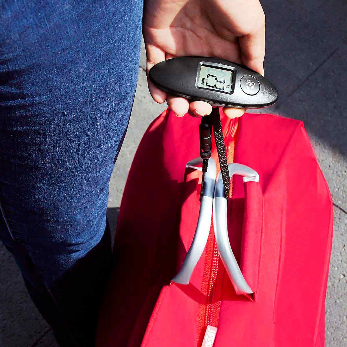 Báscula Compacta de Viaje con Impresión Personalizada - Image 3