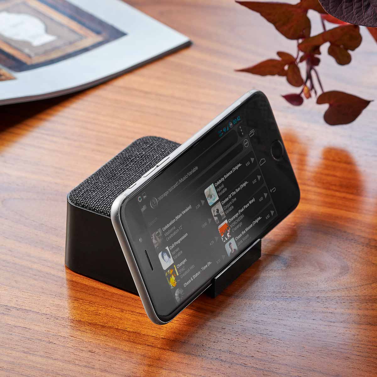 Potente Bocina Bluetooth Recargable con Base para Celular - Image 5