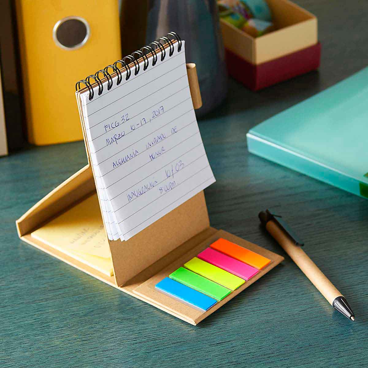 Libreta Personalizada con Espiral Metálico y Notas Adhesivas - Image 3