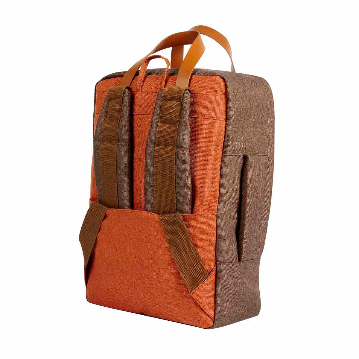 Mochila de Poliester Personalizable en Café - Ideal para Promociones - Image 2